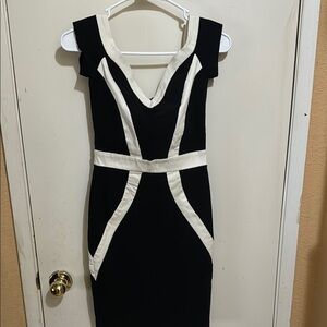 NWT Paper Dolls Size 0 Elegant Black and White Dress!!